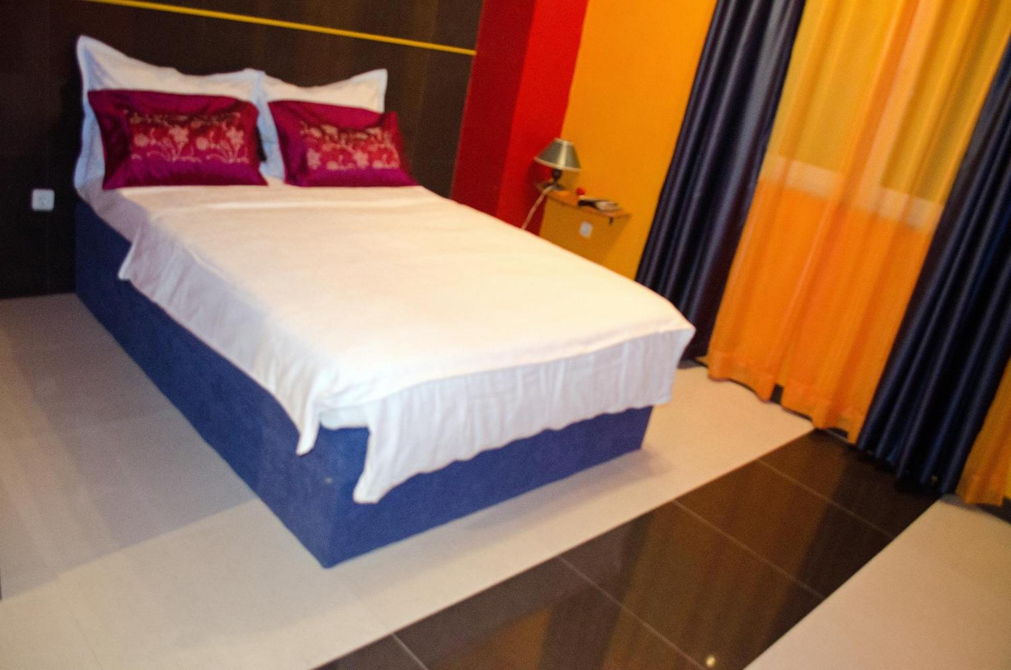 Apartments Villa Sunrise Okrug Gornji Dış mekan fotoğraf